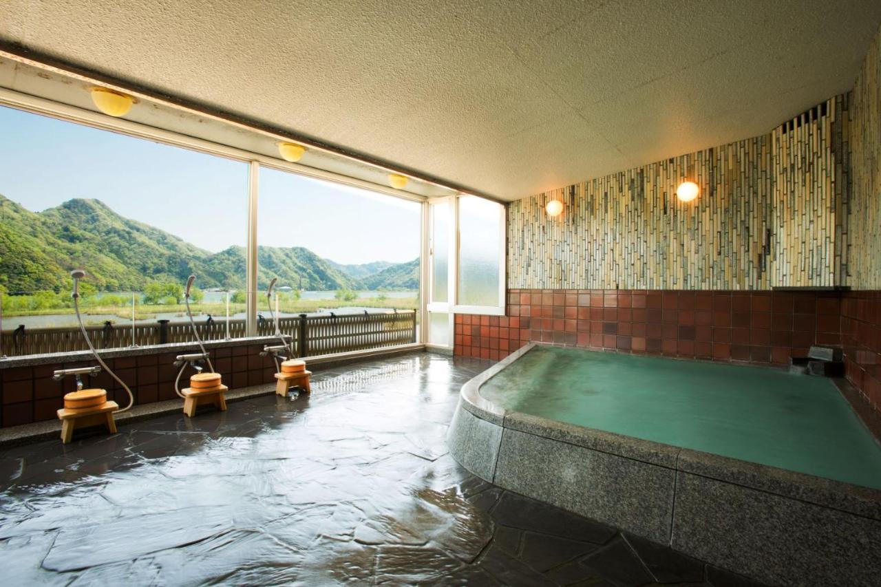 คิโนะซากิ อ็อนเซ็น โอยาโดะ เซริ Hotel โทโยคะ ภายนอก รูปภาพ
