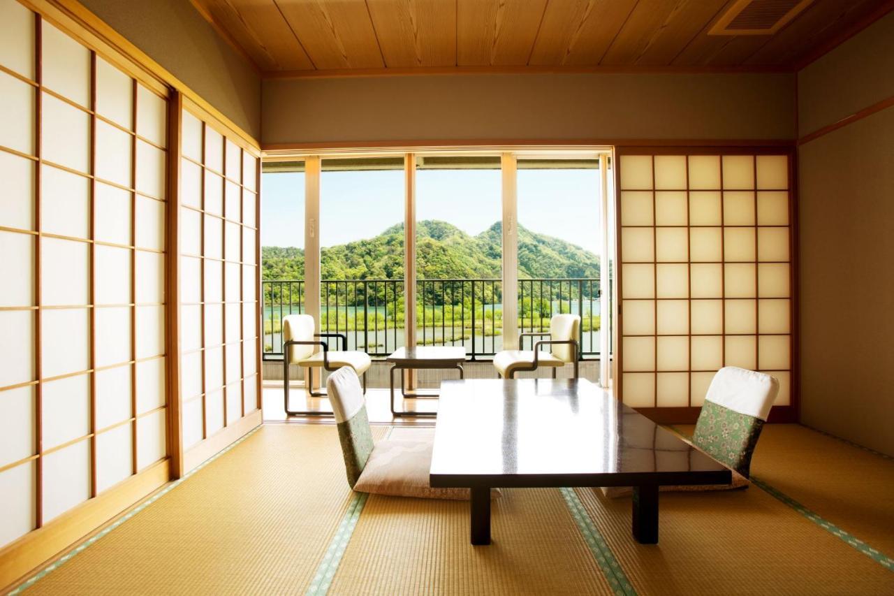คิโนะซากิ อ็อนเซ็น โอยาโดะ เซริ Hotel โทโยคะ ภายนอก รูปภาพ